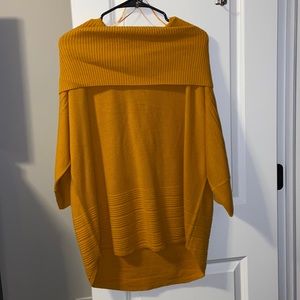 3/4 sleeve mock neck sweater
